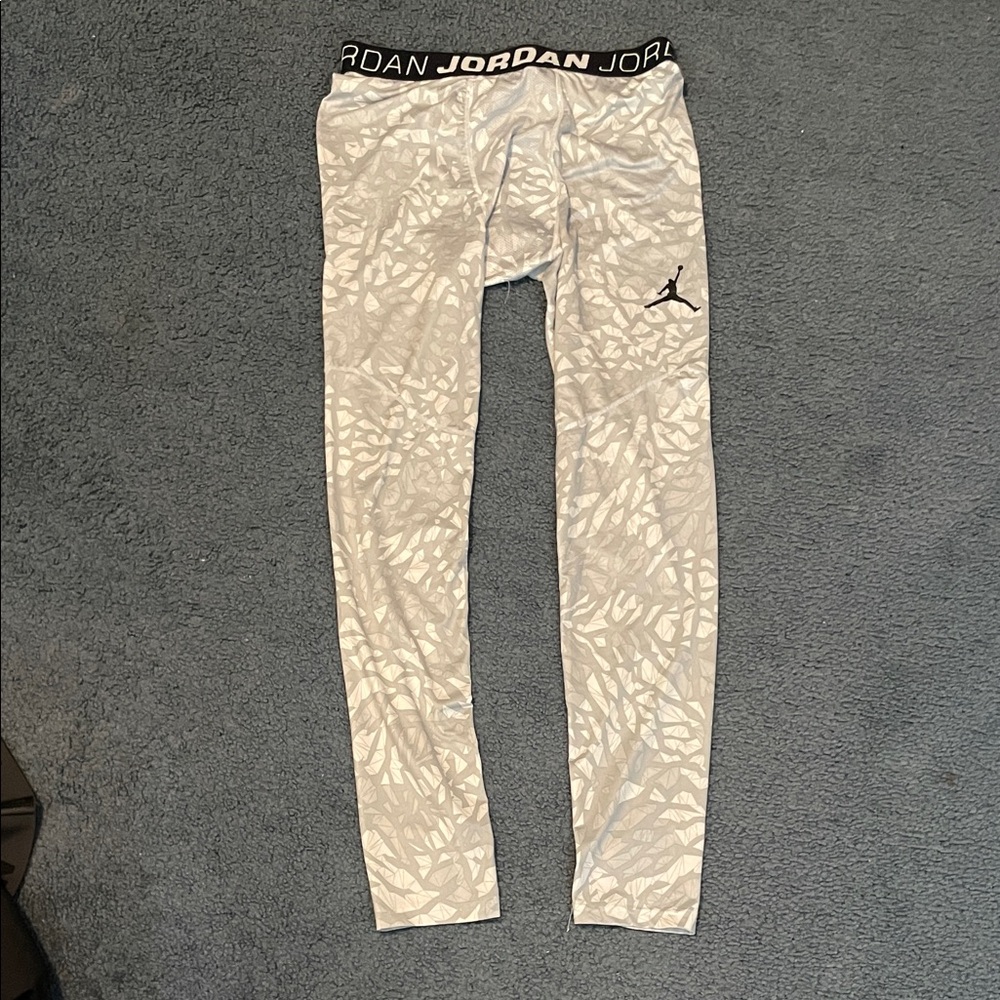 Jordan Mens Gray Patterned Leggings